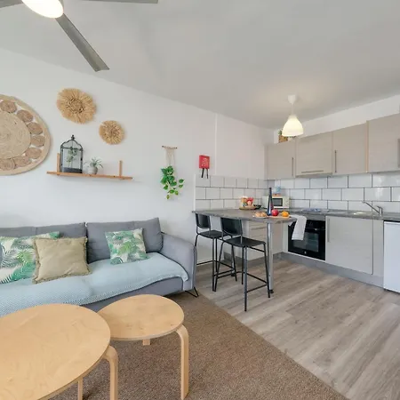 Chez Carmen Allegranza - Pool View - By Lanzarote Appartement *