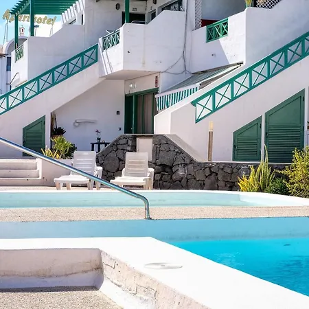Apartman Chez Carmen Allegranza - Pool View - By Lanzarote